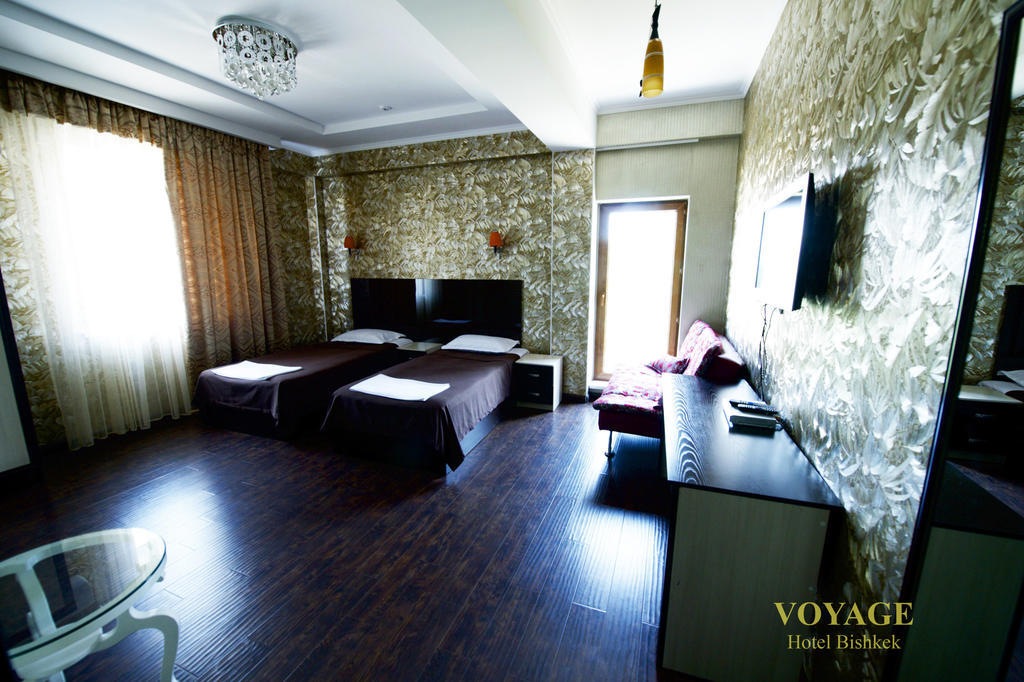 Voyage Hotel Bishkek Room photo