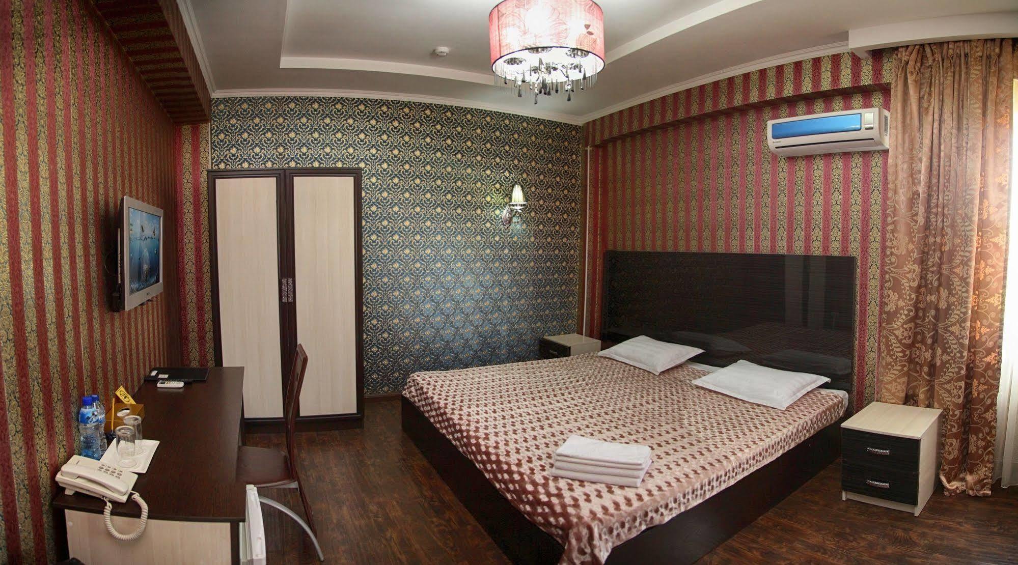Voyage Hotel Bishkek Exterior photo