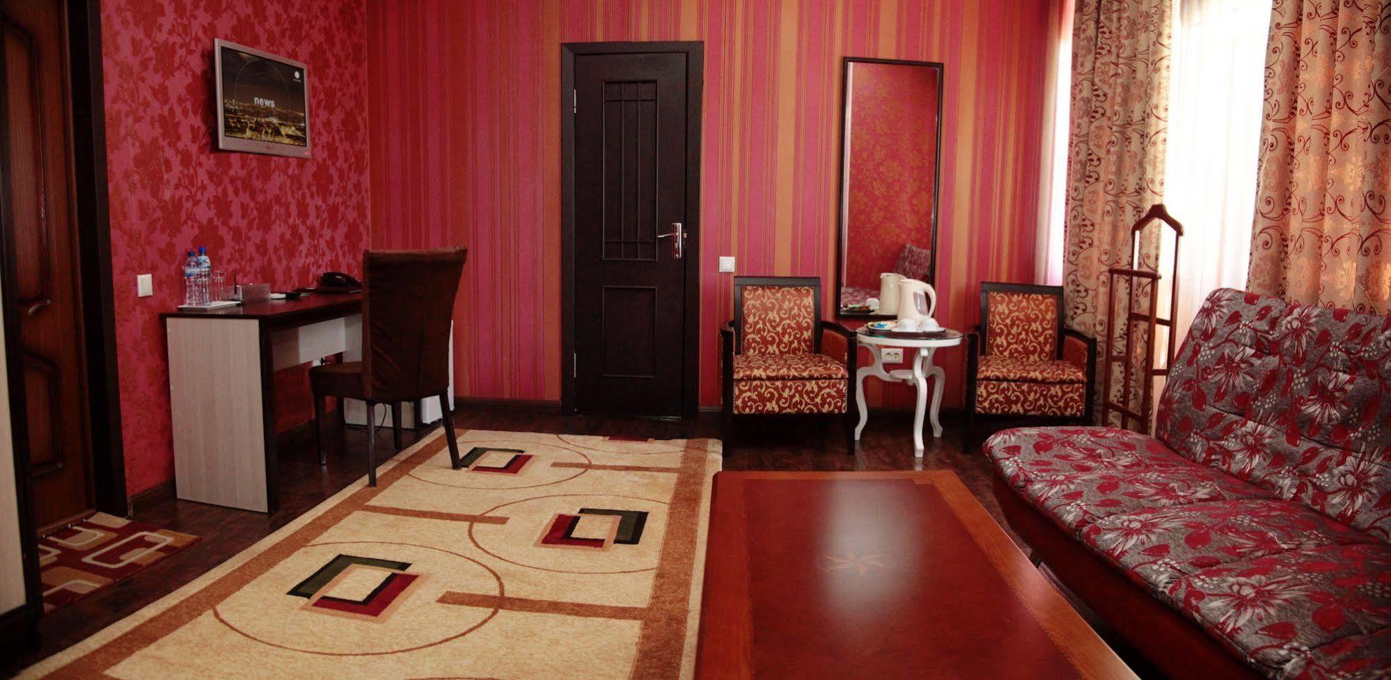 Voyage Hotel Bishkek Exterior photo